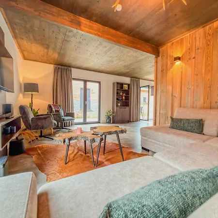 Familienglueck Am 阿夫里茨